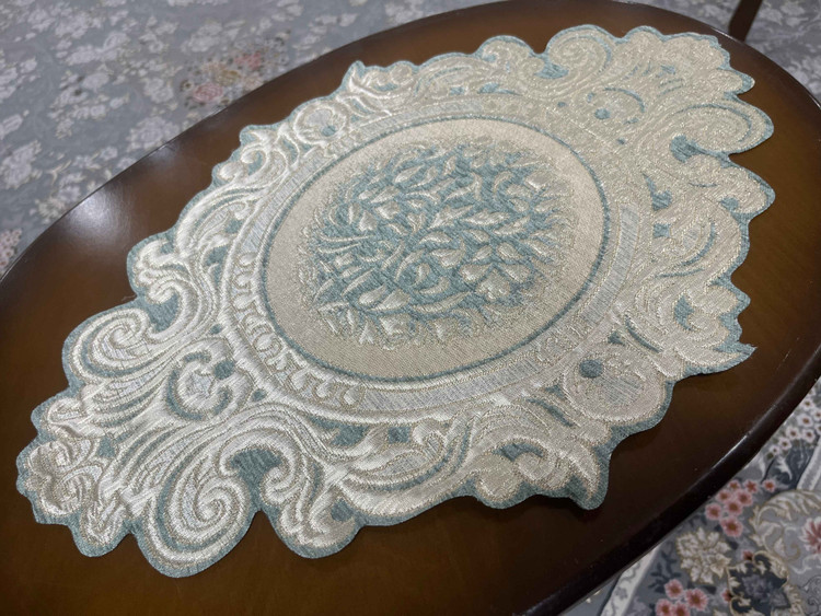 رومیزی شانل مخمل 4 تکه رنگ سبز