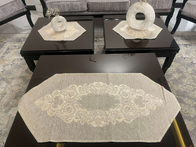رومیزی مخمل 4 تیکه مدل رزا