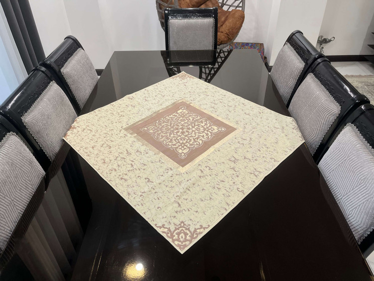 رومیزی مربع مخمل پتینه