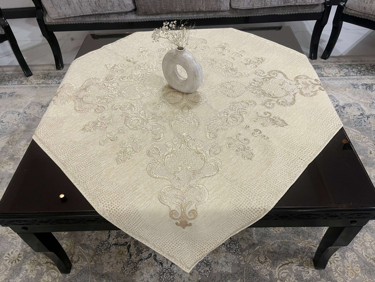 رومیزی مخمل طلاکوب طرح پرواز رنگ کرم