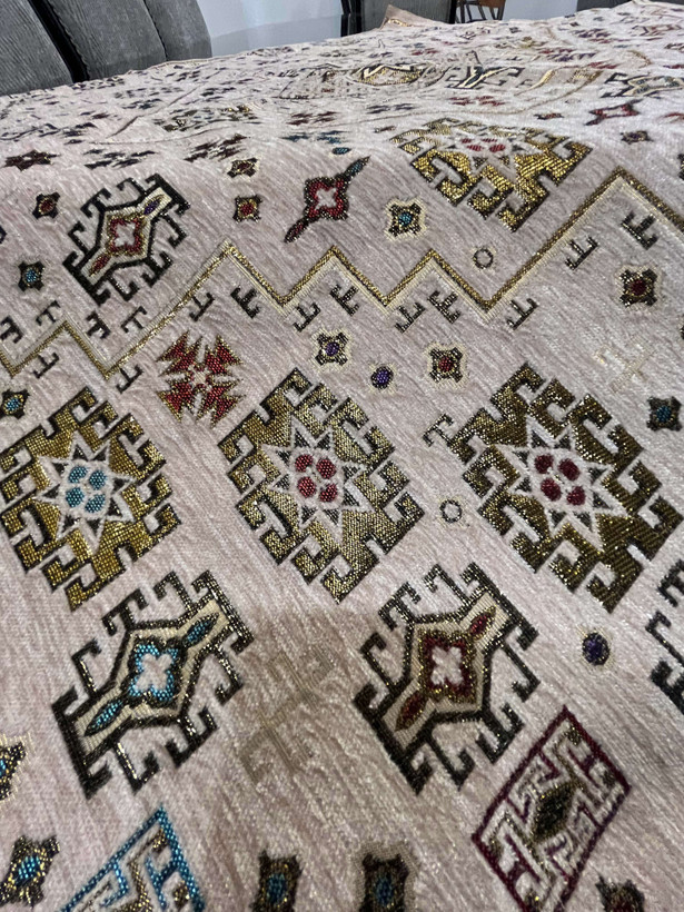 رومیزی مربع جاجیمی سنتی رنگ کالباسی