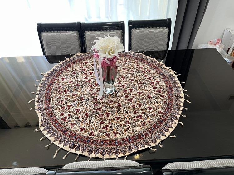 رومیزی گرد قلمکار اصفهانی قطر 100 مدل 3
