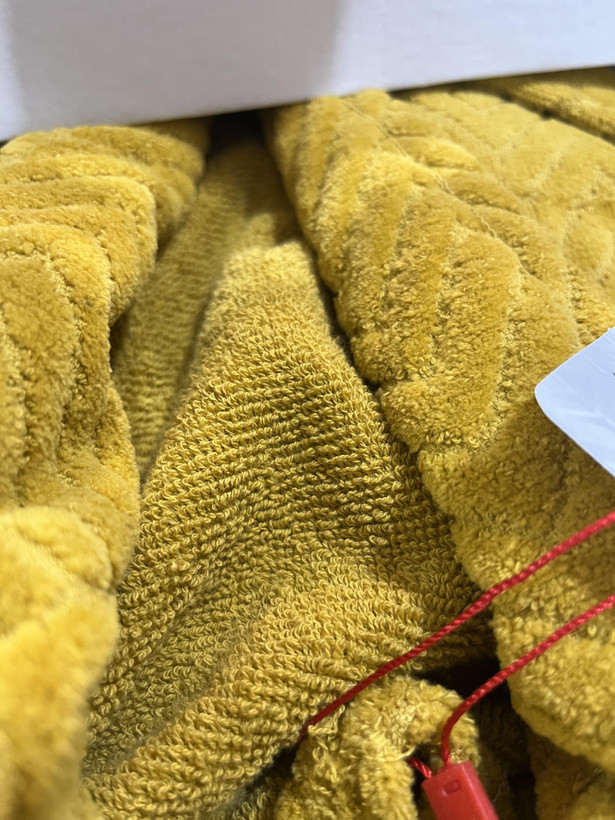 حوله تن پوش تک گِرَم بالا H&M رنگ خردلی (زرد تیره)