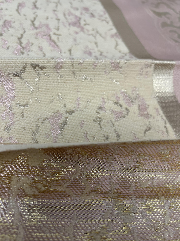 رومیزی مخمل طلاکوب طرح پتینه رنگ کرم کالباسی