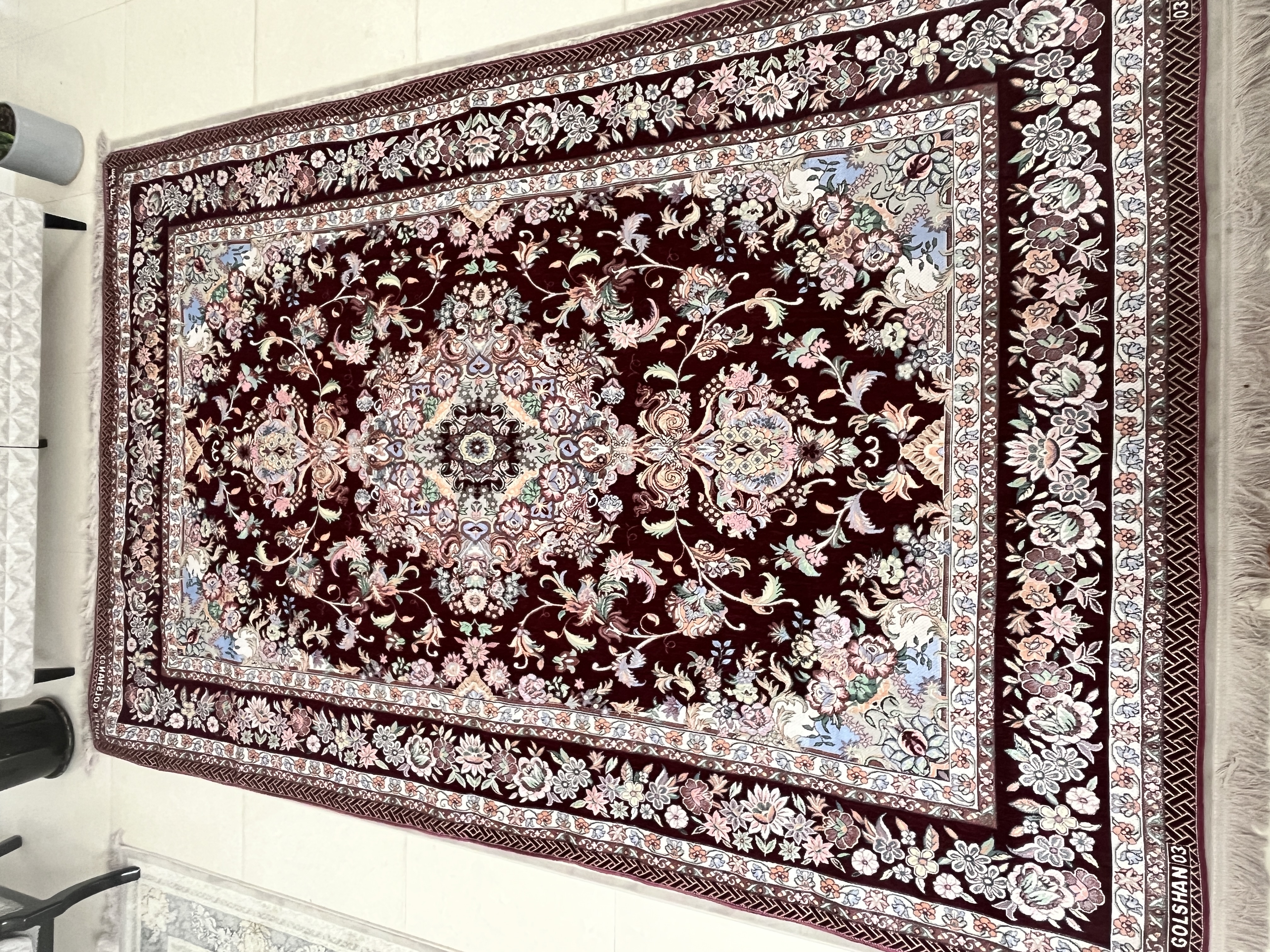 روفرشی مخمل زرکوب ضخیم تبریز 3 و 6 و 9 و 12 متره رنگ قرمز - زرشکی